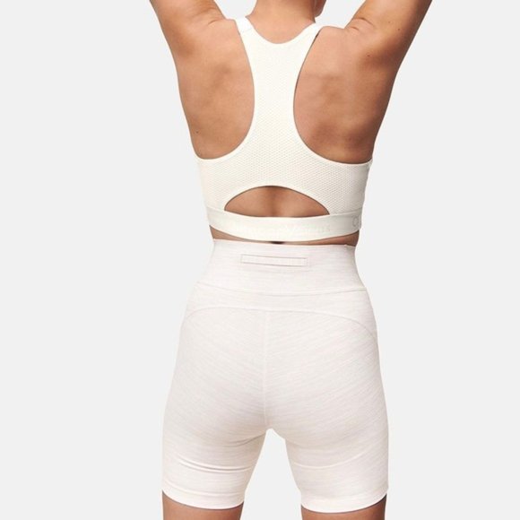 NWT Outdoor Voices TechSweat Shorts 7" (White Sand, S) - Picture 4 of 7